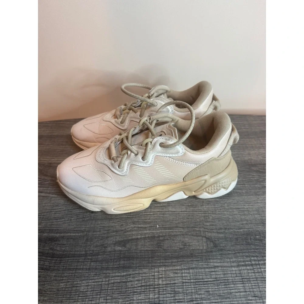 Adidas Ozweego Celox Wonder White Savannah Sneakers GZ5231 Womens 6.5